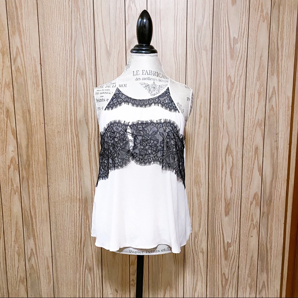 ⭐️Forever 21 High Cami Sleeveless Top